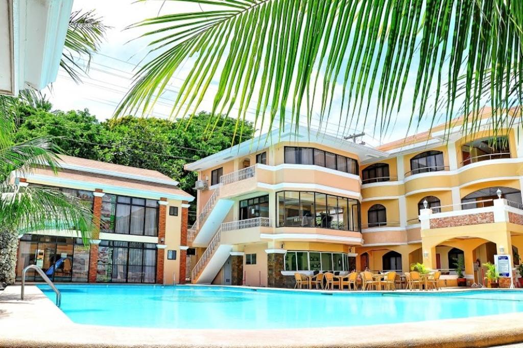 Boracay Holiday Resort Balabag  Екстер'єр фото